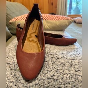Lucky Brand Leather Ballet Flats Studded Accents Casual Shoes women’s 9.5